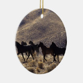砂漠1の野生のムスタングの馬 セラミックオーナメント (右)