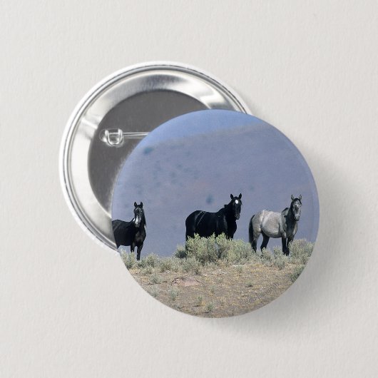 砂漠3の野生のムスタングの馬 缶バッジ (正面&裏面)