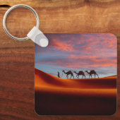 砂漠 |砂丘の人とラクダ キーホルダー (正面)