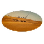 砂漠 | Dubai's Skyline View with Camels カッティングボード (角)