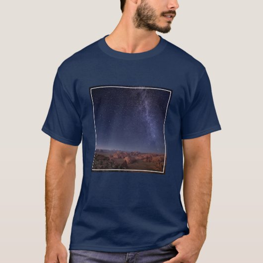 砂漠 | Kayenta Monument Valleyアリゾナ Tシャツ (正面)