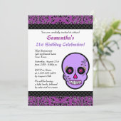 砂糖のスカルの紫色および黒い誕生日の招待 招待状 (スタンド正面)