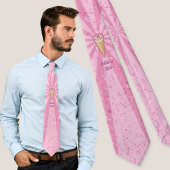 砂糖の円錐形のアイスクリーム ネクタイ