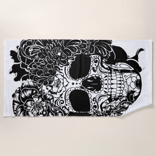 砂糖スカル（白黒の花） ビーチタオル (正面)