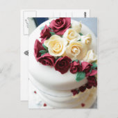 砂糖結婚の花のカスケード付きのケーキ ポストカード (正面/裏面)