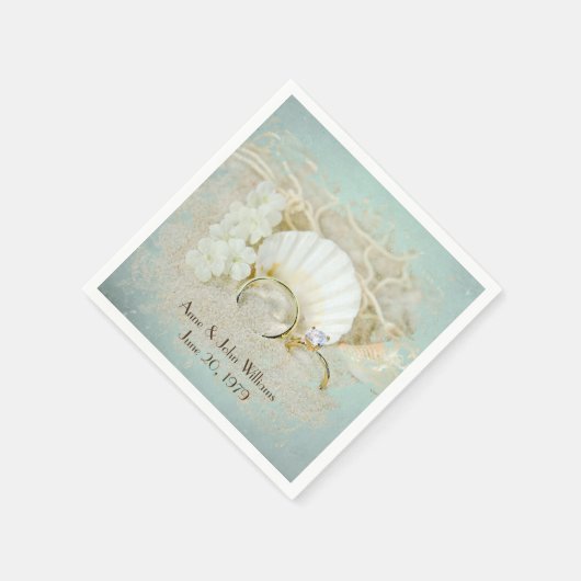 砂結婚の中の指輪と貝殻 スタンダードカクテルナプキン (角)