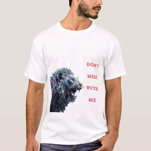 砕けたガラスで作られたライオン。 Tシャツ (正面)