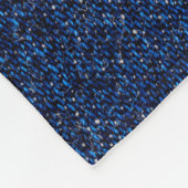 破れたデニムブルーのジーンズ生地フレームをbl上で破壊 フリースブランケット (角)