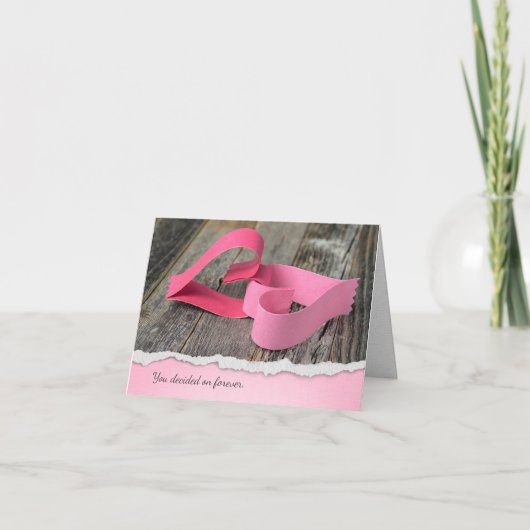 破れた縁の紙のハートの記念日 招待状 (正面)