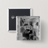 破壊された"巨大のでとして" 缶バッジ (正面&裏面)