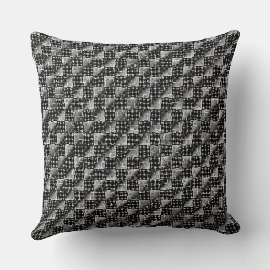 破壊モザイクにさらされた灰色のチェスの正方形 クッション (裏面)