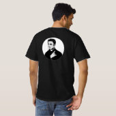 破門された司祭「陰謀中」Tシャツ Tシャツ (裏面フル)