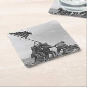 硫黄島の旗を掲げる スクエアペーパーコースター (アングル)