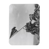 硫黄島の旗を掲げる マグネット (縦)