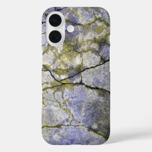 硬い苔むした石の外観 iPhone 16ケース