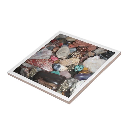 磨き上げられた岩石のタイル タイル (側面)