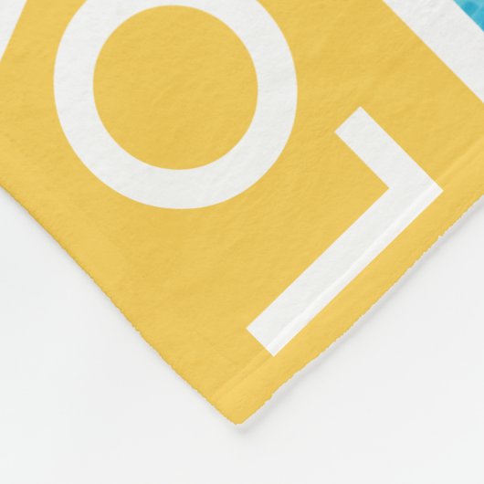 示されるパーソナライズな家族8の写真のコラージュ フリースブランケット (角)