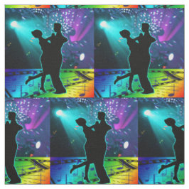 社交ダンスのカップルはライトおよび音楽#2を上演します ファブリック