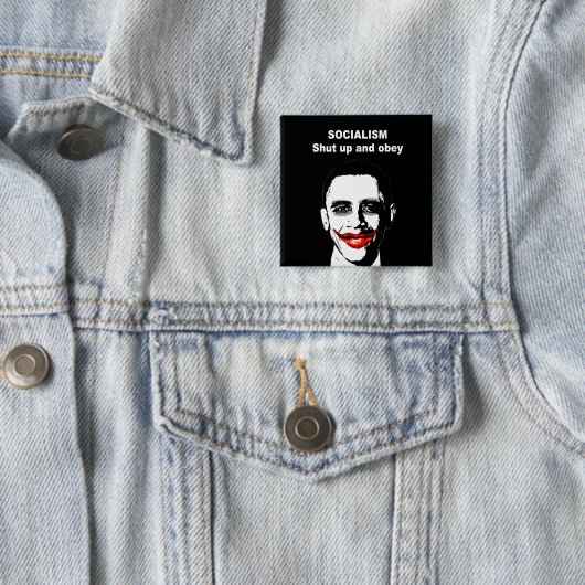 社会主義 – 閉じ込めて従う 缶バッジ (インサイチュ)