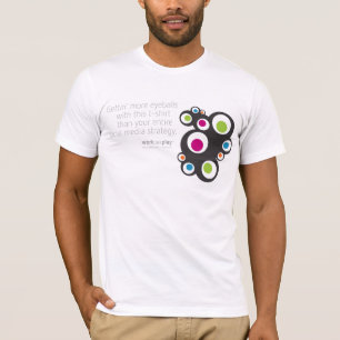 社会的な媒体: Gettingの眼球 Tシャツ
