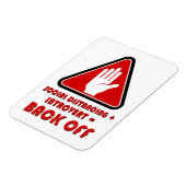 社会的距離と内向的、背中 マグネット (左側)