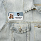 社員カスタムの写真、ロゴ、名前 – 色を編集できる 名札 (インサイチュ)