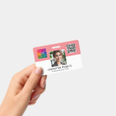 社員写真名ここにQRコード企業ロゴ バッジ (手持ち)