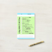 社員賞の受賞を叫ぶ ポストイット (デスク上)