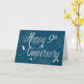 社員9周年記念 – 渦巻形の文字 – 青 カード (黄色い花)