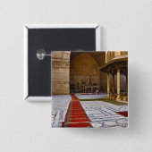 祈りの言葉の抱擁がイスラム教のモスク、カイロに通じている。 缶バッジ (正面&裏面)