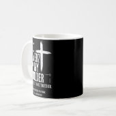 祈りを必要とする人の肩をたたく キリスト教聖書の言葉 コーヒーマグカップ (正面左)