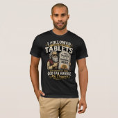 祈りを扱える神 Tシャツ (正面フル)