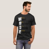 祈る骸骨、タトゥーアート Tシャツ (正面フル)