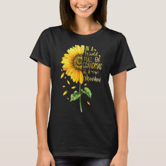 祖母に満ちた世界でモウモウヒマワリになる Tシャツ