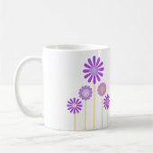 祖母のための紫色の花のマグ コーヒーマグカップ (左)