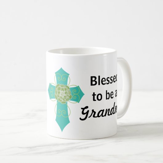祖母のマグがあるために賛美されるティール(緑がかった色)の十字 コーヒーマグカップ (正面右)