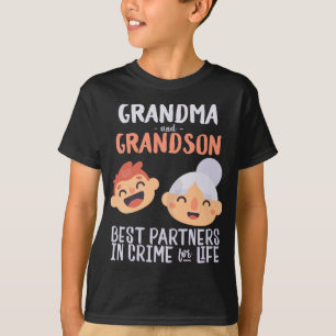 祖母の孫の共犯者の祖母 Tシャツ
