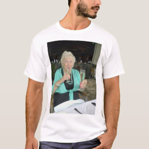 祖母の誕生日 Tシャツ