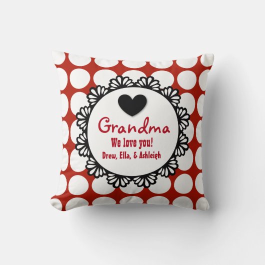 祖母私達は赤い点のレースパターンE03愛します クッション (正面)