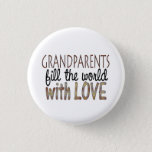 祖父母が愛ボタンで世界を満たす 缶バッジ<br><div class="desc">デザインby Trina Clark at www.digiscrapkits.com</div>