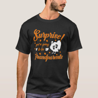 祖父母になるよ 赤ちゃん妊娠のお知らせ Tシャツ