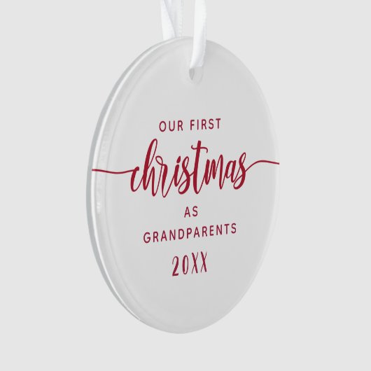祖父母の初めてのクリスマスの赤い脚本の写真 オーナメント (正面)