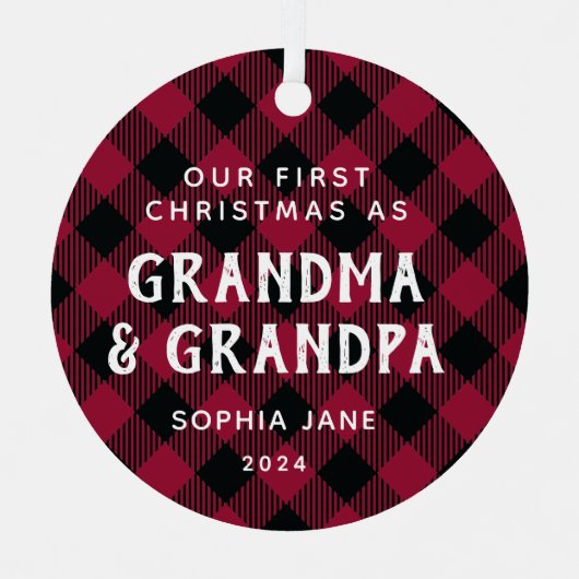 祖父母の初めてのクリスマス新生児写真Plaid メタルオーナメント (正面)