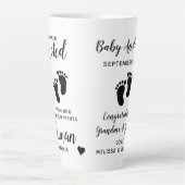 祖父母を人間のおばあちゃんに昇進させる カフェラテマグ (正面)