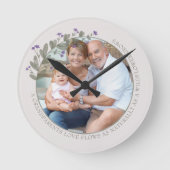 祖父母フォトパープルワイルドフラワーフローラ枠 ラウンド壁時計 (正面)