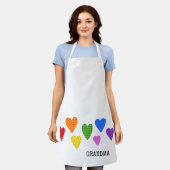 祖父母ラブハートキッズジョイ名カラフルおもしろい エプロン (着用した状態)