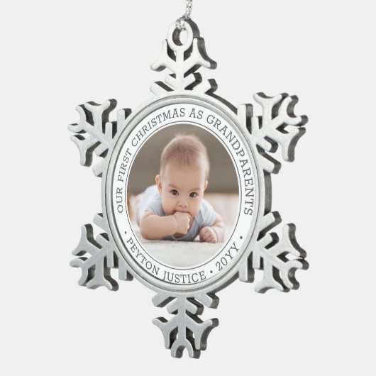 祖父母1stクリスマスベビー写真モダン スノーフレークピューターオーナメント (右)