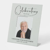 祝の写真葬式の生涯 台座サイン (正面)