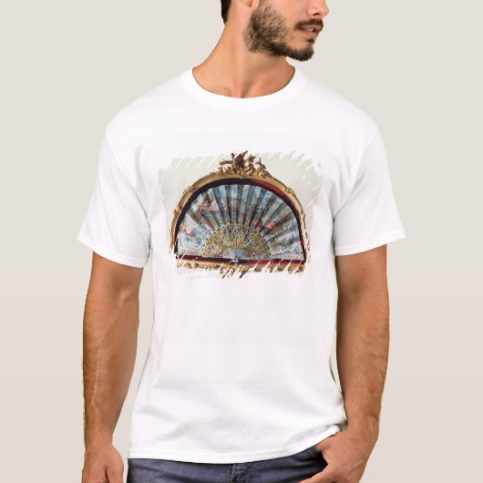 、祝日の場面と飾られて送風して下さい Tシャツ (正面)