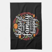 祝福された感謝に満ちた家族の感謝祭の食事 キッチンタオル (縦)